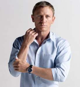 Daniel Craig sporting a side parting